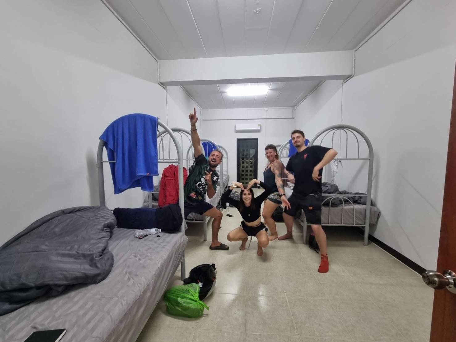The Savannah Hostel Pai Extérieur photo